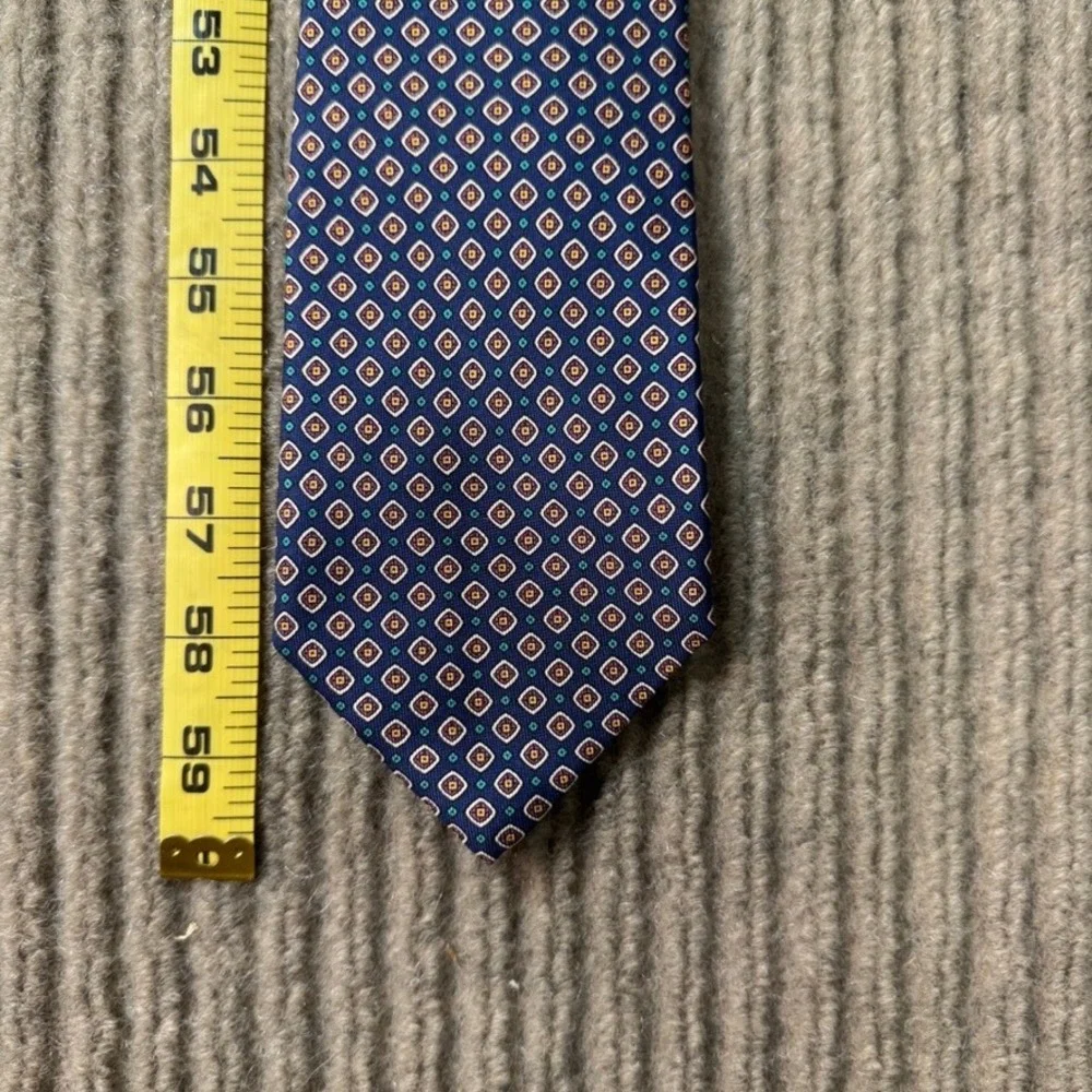 Thatcher Spring Mens Silk Tie Navy Blue Geometric Medallion Made in USA Italy